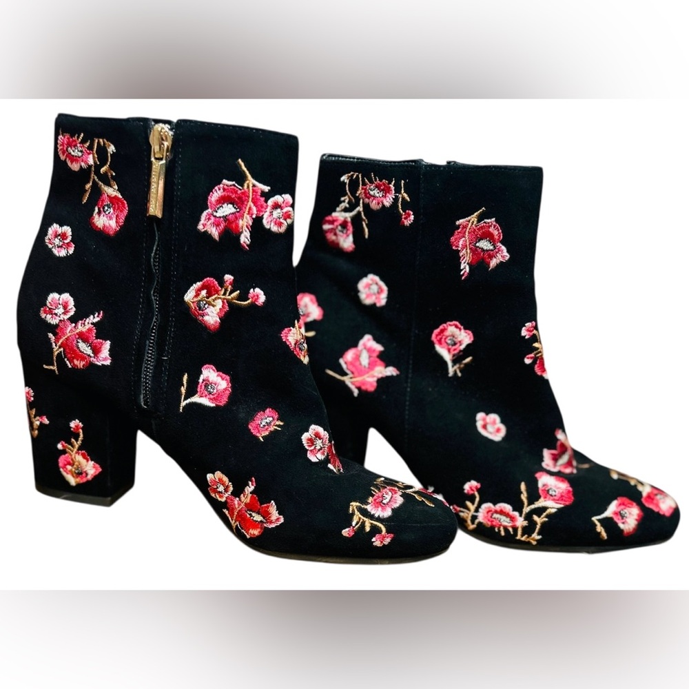 Karl Lagerfeld Edith Floral Embroidered Black Suede Ankle Boots Booties sz6M
